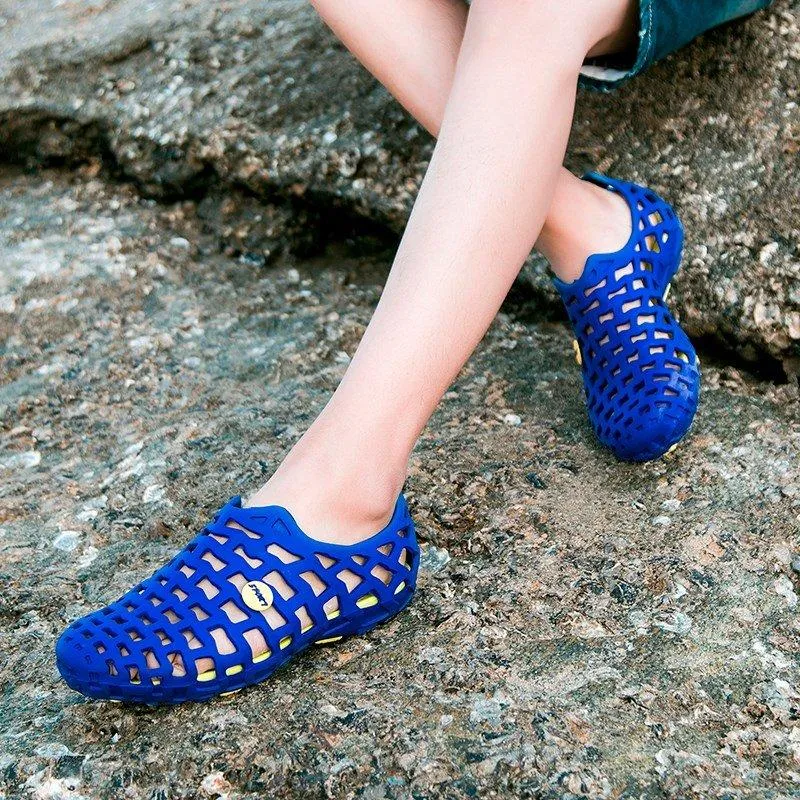 Breathable Hollow Out Pure Color Flat Casual Water Sandals For Beach
