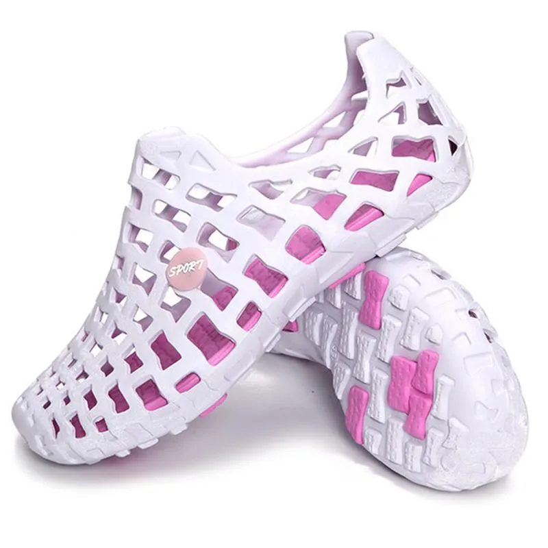 Breathable Hollow Out Pure Color Flat Casual Water Sandals For Beach