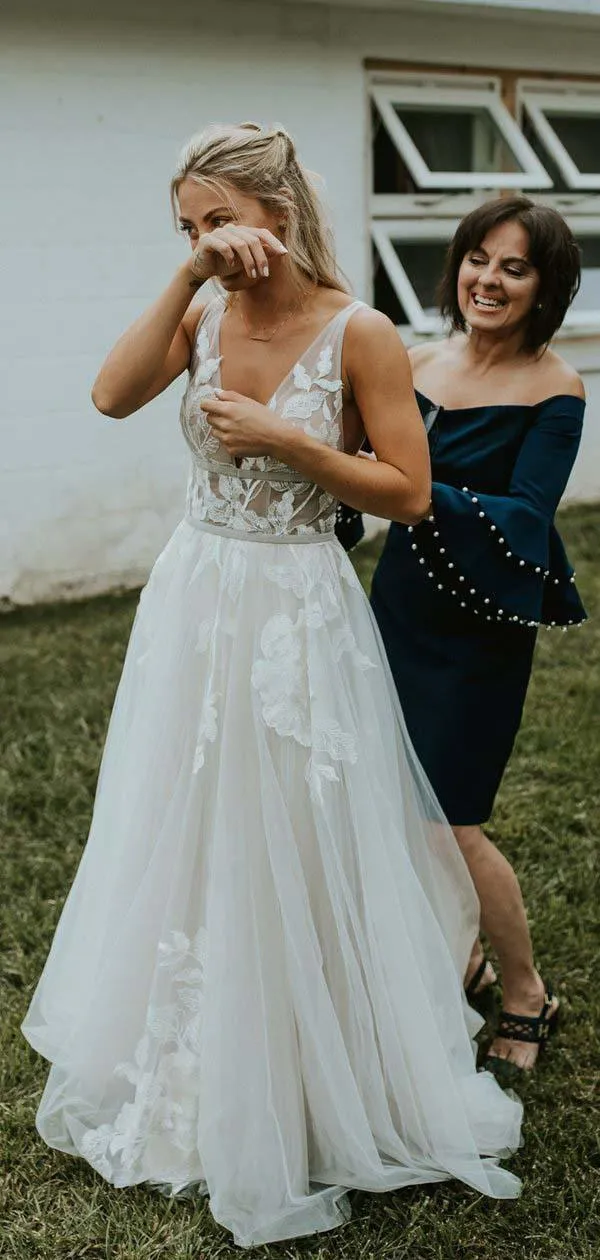 See Through Lace Ivory Tulle V-neck V-back Beach Wedding Dresses WD419