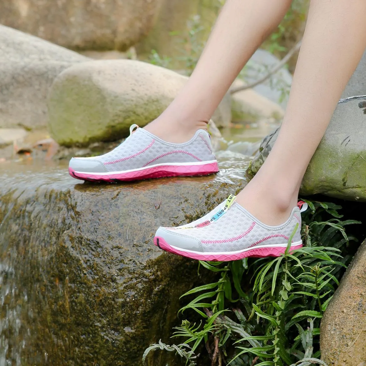 Women's Slip-on Wetsuit Trainers Lightweight Mesh Water Shoes